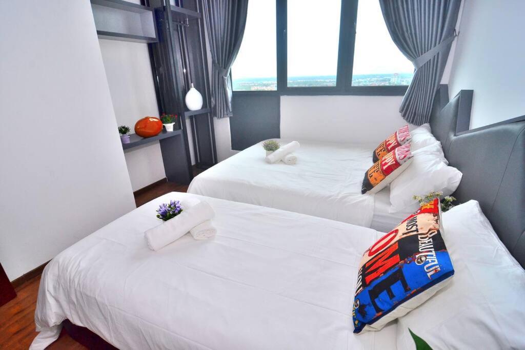 Lovely Vivamall City View With 2 Card Lv12 Kuching Extérieur photo