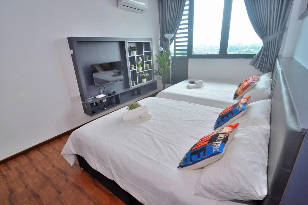 Lovely Vivamall City View With 2 Card Lv12 Kuching Extérieur photo